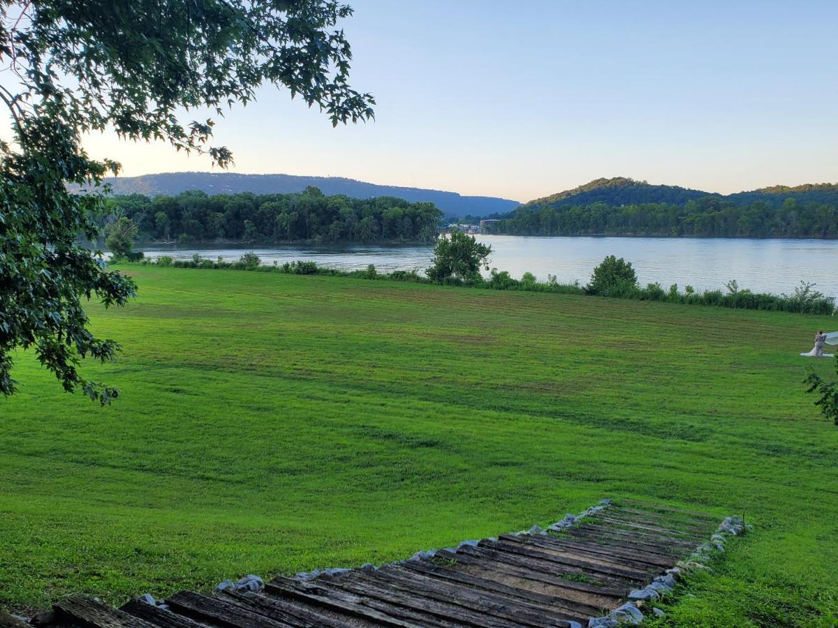 Elder Mountain Room At Tennessee Riverplace Чаттануґа Екстер'єр фото